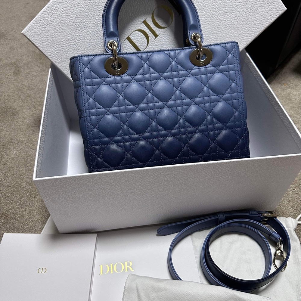 LADYDIOR medium sz - Picture 5 of 6